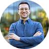 https://velqoramultiasset.com/wp-content/uploads/2025/11/Our-SolutionsAlexander-Reed.png